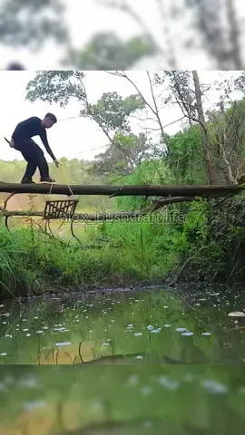 Building a fishing hut in the wild #bushcraft #camp #camping #survival #shelter #Outdoors #outdoor #viralvideo #fyp #construction #wildlife #build