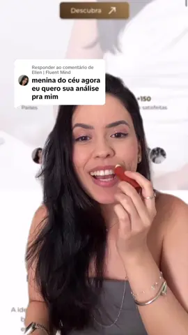 Respondendo a @Ellen | Fluent Mind Quer ser analisada por mim e descobrir a sua Identidade Corporal? Aqui está o caminho! Essa é uma das perguntas que mais aparecem por aqui: “Como faço para ser analisada por você?” Se você sente que suas roupas não funcionam, que algo está sempre “desajustado”, mesmo amando moda… é porque provavelmente você ainda não conhece a sua estrutura corporal real — e tenta se encaixar em padrões que não foram feitos para você. É aí que entra o Sistema Kibbe. Mais do que estilo ou tendências, ele revela sua Identidade Corporal: a harmonia única entre os seus ossos, traços e proporções. Quando você entende isso, tudo muda: • Fica fácil montar looks • Seu guarda-roupa começa a fazer sentido • Sua imagem começa a refletir quem você realmente é • E você se sente mais confiante ao se vestir — todos os dias E sim, eu posso fazer essa análise para você! Na minha Consultoria de Identidade Corporal, eu analiso sua estrutura de forma individualizada, te explico como aplicar isso no seu gosto pessoal e montar uma imagem estratégica, prática e alinhada com sua rotina, profissão e desejos. Quer saber como funciona? Clique no link da bio e veja todos os detalhes da consultoria que já transformou a imagem de mulheres em mais de 10 países. Sua imagem pode (e deve) trabalhar a seu favor. Vamos juntas? #identidadecorporal #identidadekibbe #kibbebodytype #sistemakibbe #consultoriadeimagem 