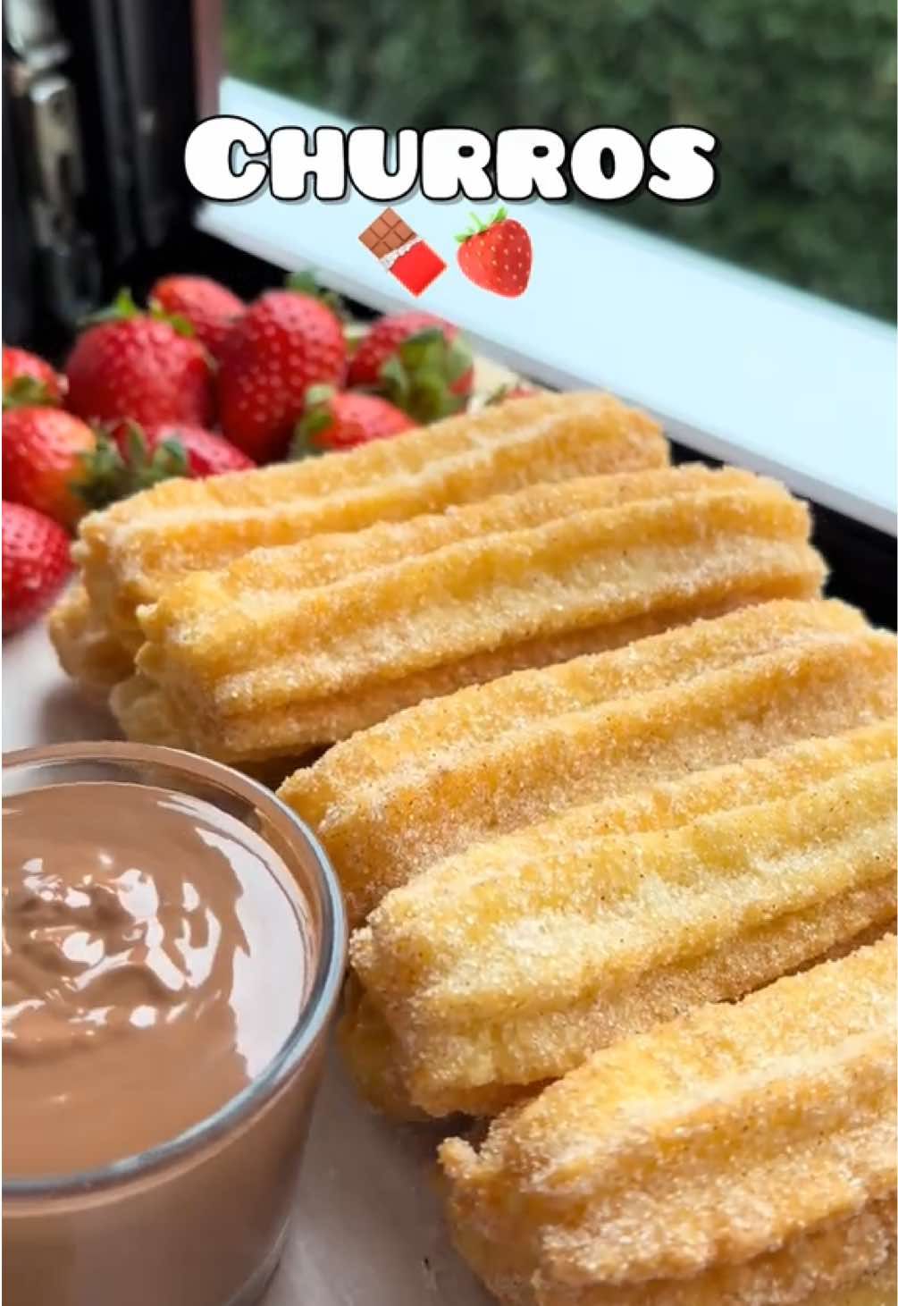 Churros🥰🍫 Rezept für 12 Stück: 200ml Wasser 50g Butter 1x Vanillezucker  Prise Salz 180g Mehl 2-3 Eier (je nach Größe) 1L Frittieröl #churros #churrosrecipe #churro #churrorezept #backen #baking #bakingrecipe #rezepte #asmr #asmrsounds #fyp #dessert #viraldessert #desserts #food #FoodTok 