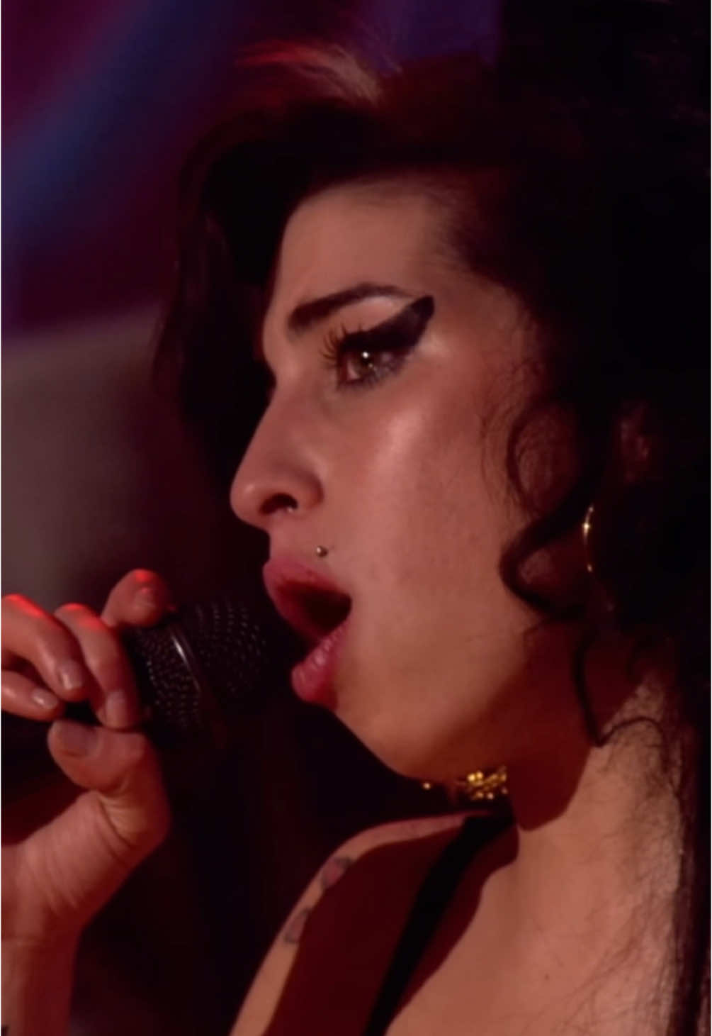 You Know I’m No Good, live at Porchester Hall, 2007! 🎸🎸 @Amy Winehouse #amywinehouse #amy #winehouse #backtoblack #music #2000s #concert  