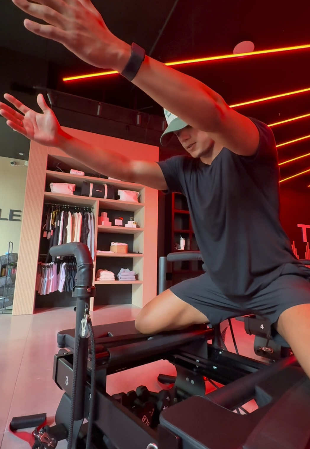 Replying to @S ❤️‍🔥 Let’s just say that wearing Alo did not make Pilates easier even tho I looked fly, but that matcha made it all worth it!!! #fyp #pilates #matcha #men #struggle #alo #Fitness #boca 