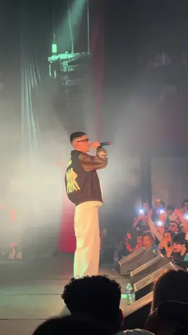 Fleen - Balak Concert à Paris 2025 #flenn #rapdz #flenn_rap_dz #phobia_isaac #raouf #raouf_belkacemi #CapCut 