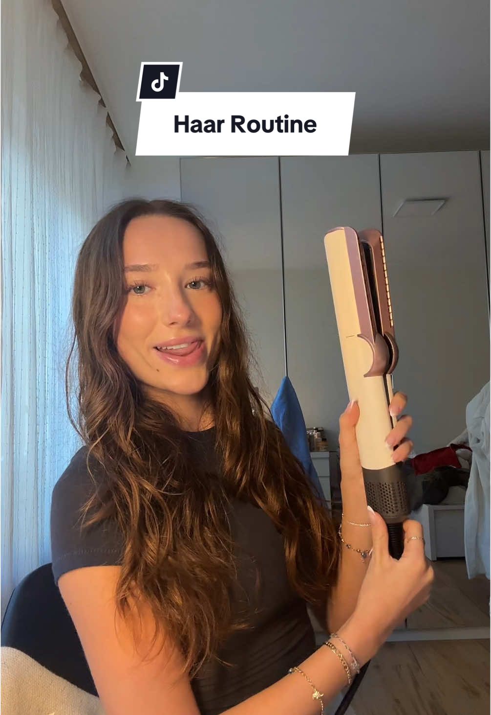 Vertraut mir, bin Profi im glätten 🤞🏽✨  (Föhn von @Hairstrait)