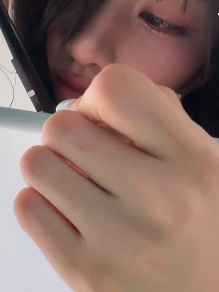 Finally she went live wv, even though at first she was still shy😭🖤  .  . #saymyname #ジュンフィ #준휘 #junhwi #seungjoo #dohee #soha #hitomi #foryou #fyp 