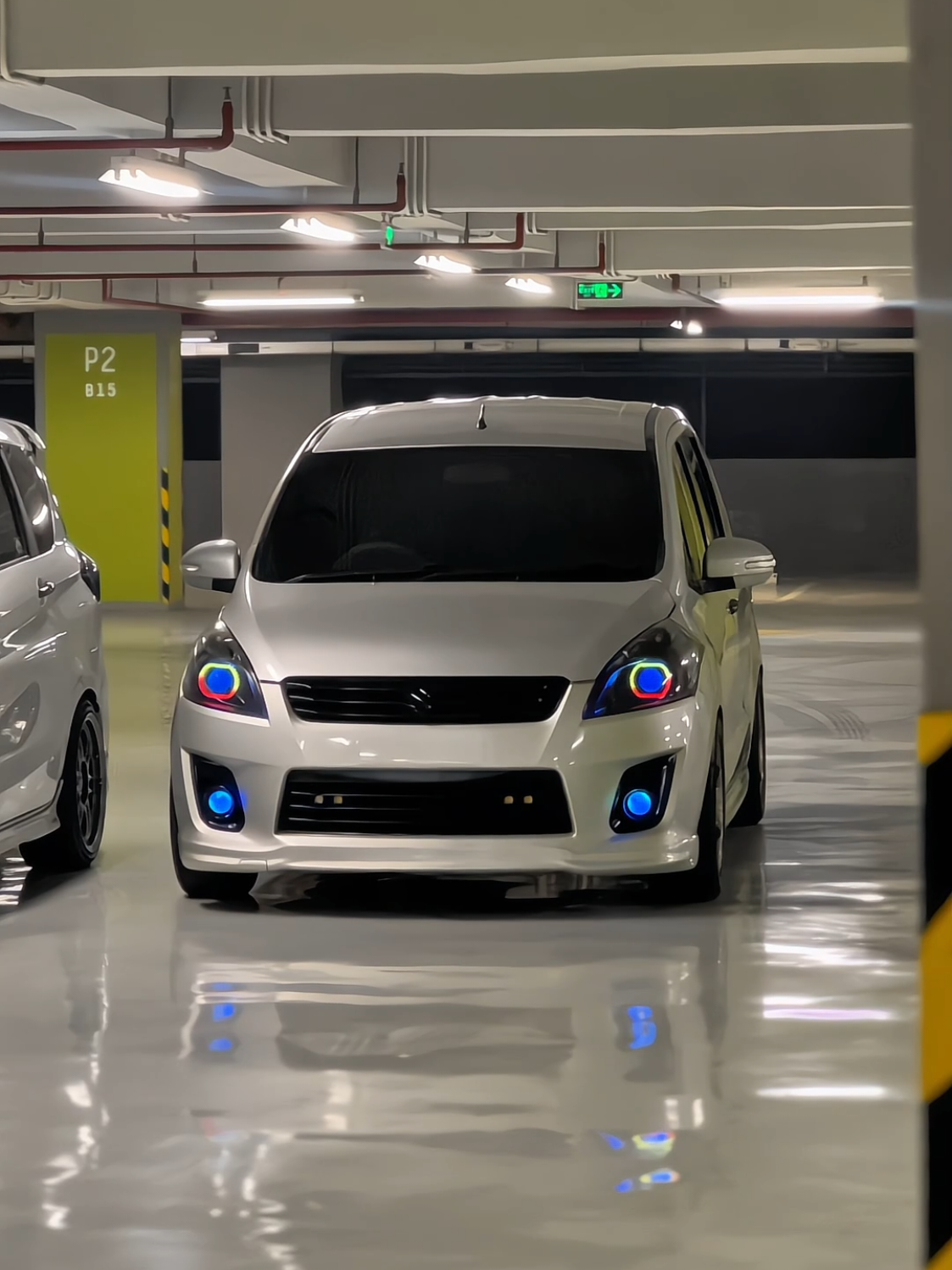 TAK MAUuuUUuuUU~ 🗿 #lforyoupage #ertigamodifikasi #suzuki #ertigasquad #suzukixgang #carenthusiast #capcut #car #ertigaelegant #fyp #ertigasport #fypage #foryou #foryoupage #advangtwheels 