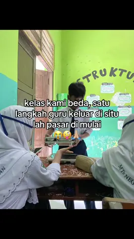 #fyppppppppppppppppppppppp #4u #xyzabc #fypage #masukberanda #fyp #viral #bismilahfyp #katakata #bendaharakelas #tiktokpelitfypnih #ramein #viral #trending #epyepeee #foryou #sekolah #historyclassevenn #matsanela #kelasmirippasar #konten #trend #masukberandafyp #beranda #fypシ゚ #fuji #velocity #utas #aud #kalofypkbarinyaaaaa 