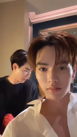 I love how they bicker like this #JuniorMark #Junniorrs #markjrtn #perfect10liners #gmmtv 