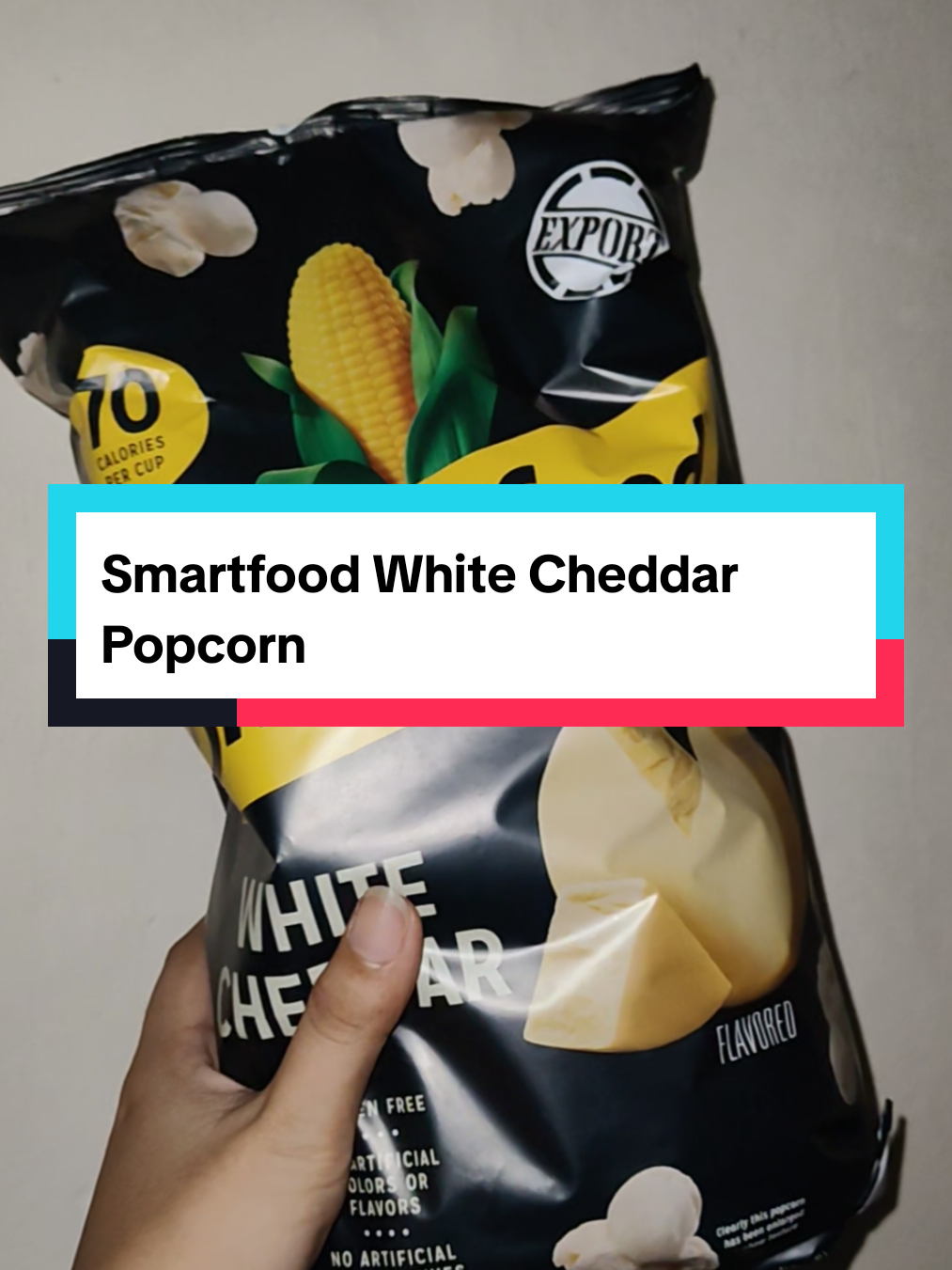 Smartfood White Cheddar Popcorn #smartfood #whitecheddarpopcorn #popcorn #snacks #snackforkids #snackforeveryone 