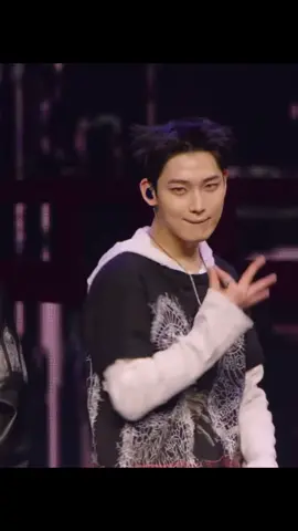 Omg this hair cut so perfect and my boy so hot #sunoo #sunooenhypen #sunooenhypenedits #sunooenhypen🦊 #SUNOO #sunooenhypeneditvideo #ENHYPEN 
