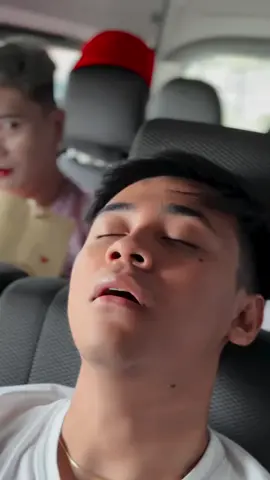 🤣🤣 ... #trendingtiktok #trending #fypシ゚viral #berandatiktokterbaru #fyppppppppppppppppppppppp #masukberandafyp #dika_bj #u4 #most? #akbarmamalela 