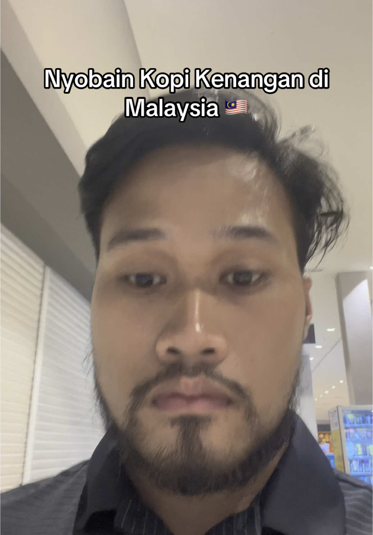 Nyobain Kopi Kenangan di Malaysia 🇲🇾. Harganya 2 kali lipat lebih mahal ternyata 😅. Rasanya agak beda tapi enak juga ☕️. #coffee #malaysia #fyp #fypシ゚ 