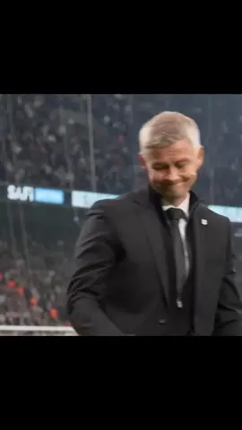 Ole Gunner Solskjaer...#rafasilva #lastpread #beşiktaş #besiktas #last #kesfet #kesfetedüşsün #shorts  #tutsunartik #short #fypシ゚ #fyp #kesfetedus #keşfet #solskjaer 