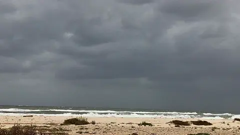 غاوي الهدواء🖤.            العريش بحر❤️‍🩹