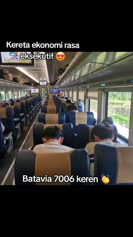 Kereta ekonomi rasa eksekutif naik Batavia 7006 👏🥳 #kai #keretaapi #batavia7006 #batavia #keretabatavia #keretaapiindonesia #gambir #yogyakarta #stasiunkereta #keretaekonomi #keretaeksekutif #reviewkereta #reviewkeretaekonomi #jakarta #jakartapusat #jawatengah #videoviral #videokereta #videokeretapi 