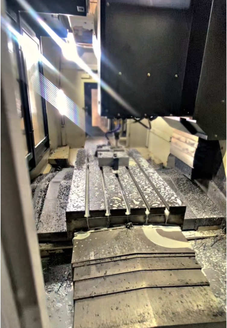 🚑🤩#cncmilling #engineering #moulding 