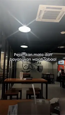bayangin muka bg ibayy aja❤️‍🔥😻#bismillahfyp #iqbaalramadhan  #dilan1990 #foryoupage 