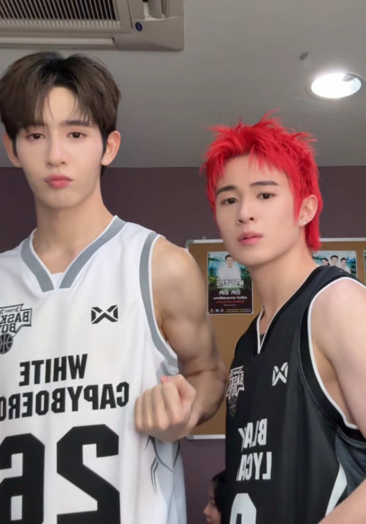 @Nat Natasit 