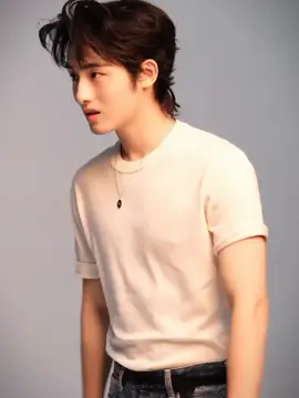 SEJAK KAPAN DIA JADI SEGEDE INI ANJRIT😭 #winwin #dongsicheng 