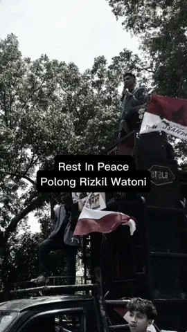 Dalam bayang-bayang luka Alm. Rizkil Watoni, kita dipanggil untuk menumbuhkan empati, membuka jalan transformasi, mengupayakan rekonsiliasi, dan membangun kesadaran kolektif bahwa martabat manusia harus selalu menjadi pusat dari setiap tindakan sosial, Rest In Peace, Kami Bersamamu Polong 🌻
