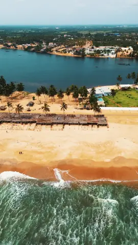 WEEK-END PASCAL 🐣!!!  #Grandbassam, première destination touristique de la #cotedivoire🇨🇮, vous attend pour célébrer la Pâques, en famille ou entre amis, pour votre plus grand plaisir ! Bonne fête de Pâques à tous 💐🥰…  #connaissezvousgrandbassam? #Grandbassam #GrandBassamToujoursPlusGrand #grandbassamchange #paques #celebration 