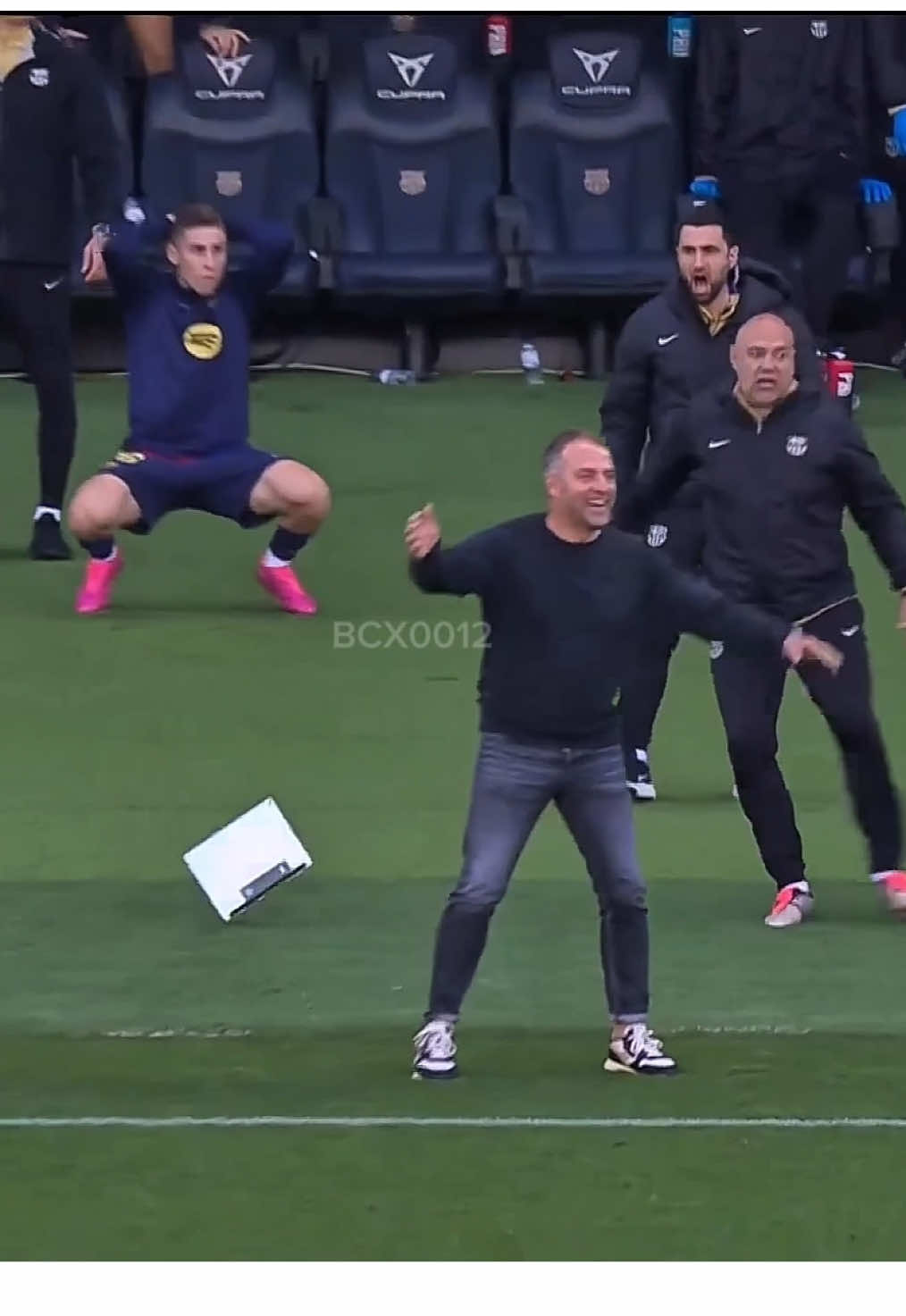 this is killllling me 😭😭  • • • • • • #foryоu #foryоupage #spain #ferminlopez #hansiflick #fcbarcelona #barca #funnytiktok #footballtiktok 