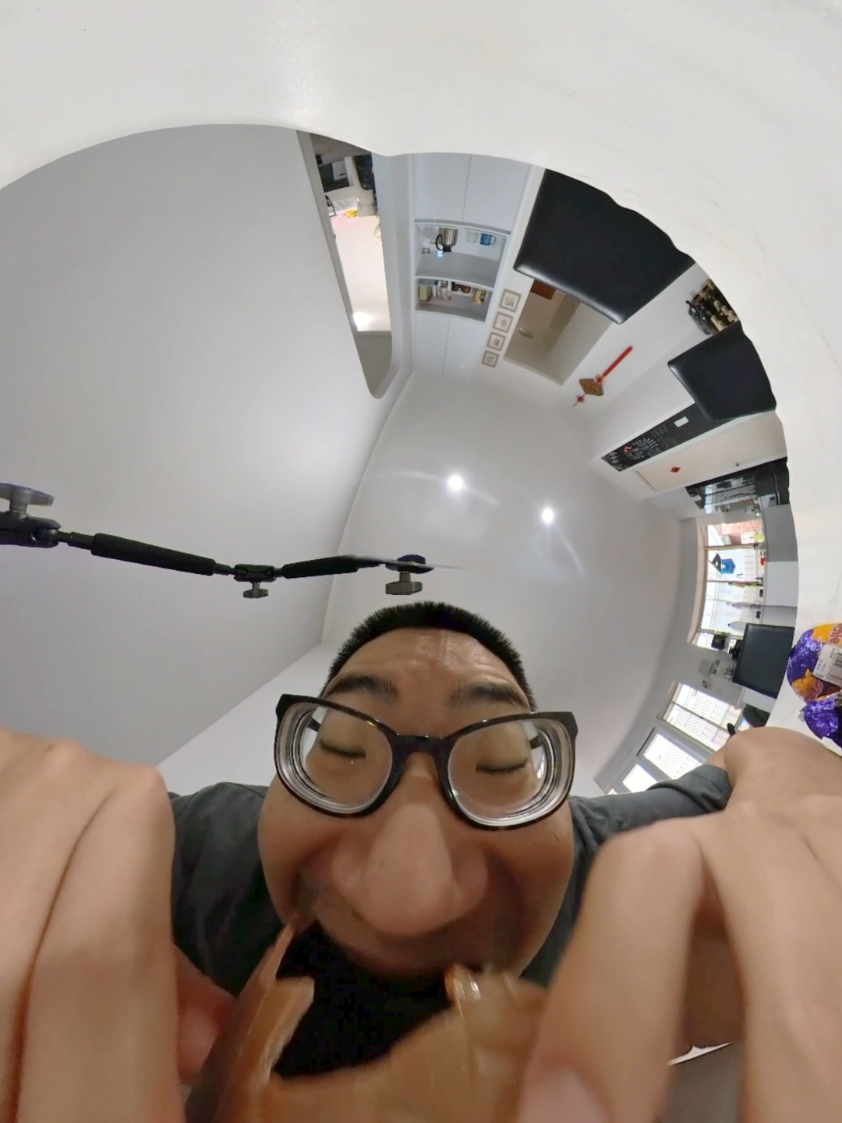 Mr Chen the foodie, cadbury easter egg#Snack #eatingshow #insta360 #crazy #funny #easter #chocolate 
