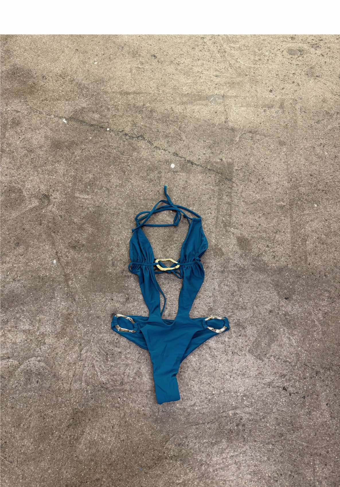 The skimpiest of bikinis pls xxx shop the bikini link In bio ✨✨✨💅🏽💅🏽 #summer25 