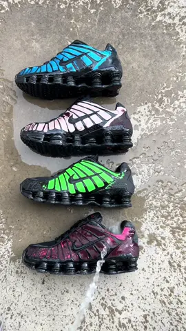 CONCEPT Nike shox thermoreactive wihte green blue pink  #customsneakers #customshoes #shoesdesign #shox #thermoreactive #custom #nike 
