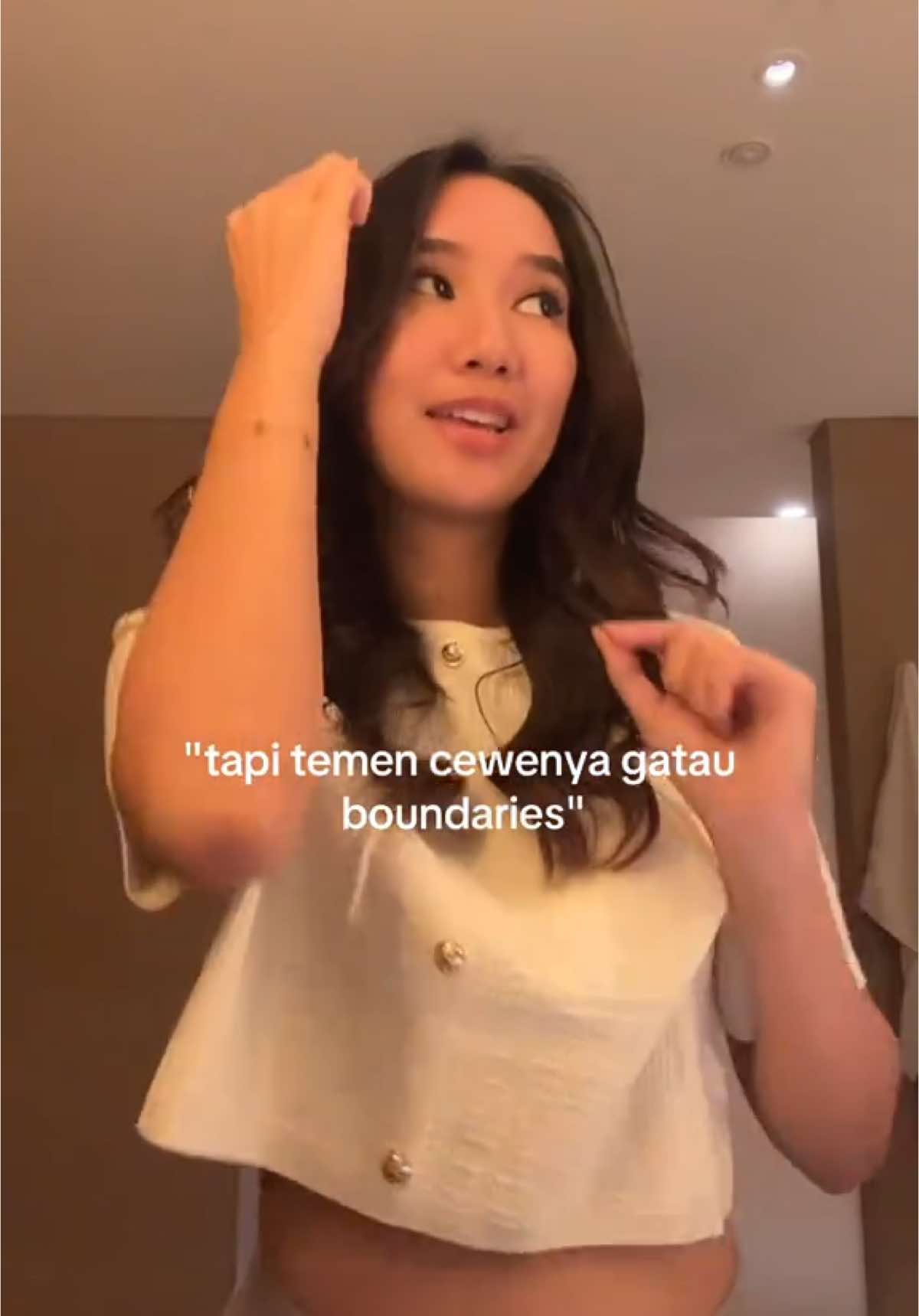 tabrak pake tronton