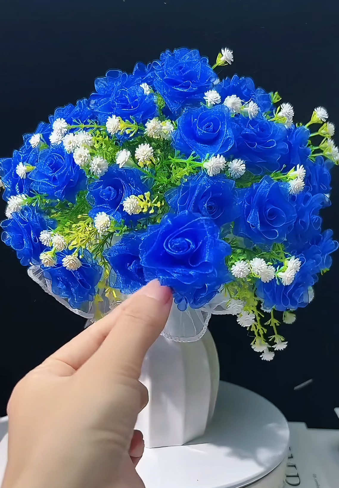 Handmade diy gift ideas ribbon rose flowers #handmade #DIY #craft #handmadegifts #flowers #gift #ribbon #rose #handmadecraft #diyproject #diyfashion #diycraft #homedecor #foryou #tiktok #diystufftomake #handcraft #TikTokCrafts #decoration #DIYCrafts #craft #flowerlovers #bouquet #uktiktok 