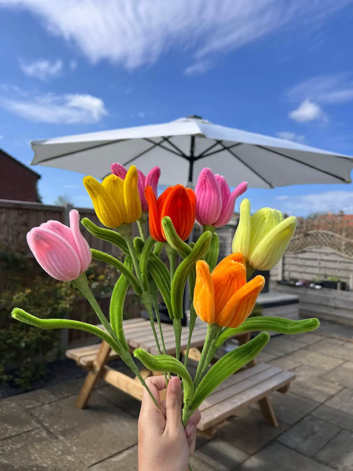 💓🌷💗🫶✨ #pipecleaners  #giftideas  #giftforher  #pipecleaner  #pipecleanerflowers  #pipecleanerart  #handmadewithlove  #handmadeflower  #diyflower  #pipecleanercrafts   #pipecleanerbouquet #handmadeuk #suffolk #england #uk 