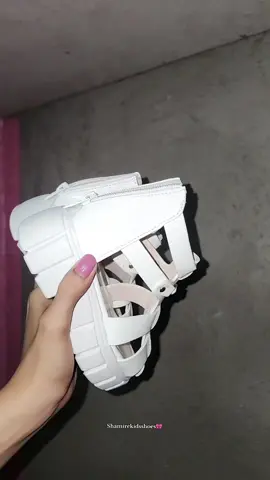 New fashionable  high top kid's sandals for girls,with a thick sole to increase height and prevent slipping,easy and lightweight to wear,for kids size 25-36 available in3 colors#shoes #fypppppppppppppppppppppppp #fyipシツ #foryou #foryou #affordable #style #foryoupage❤️ #viral 
