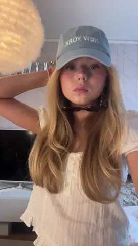 ☀️🦋🧢🌸