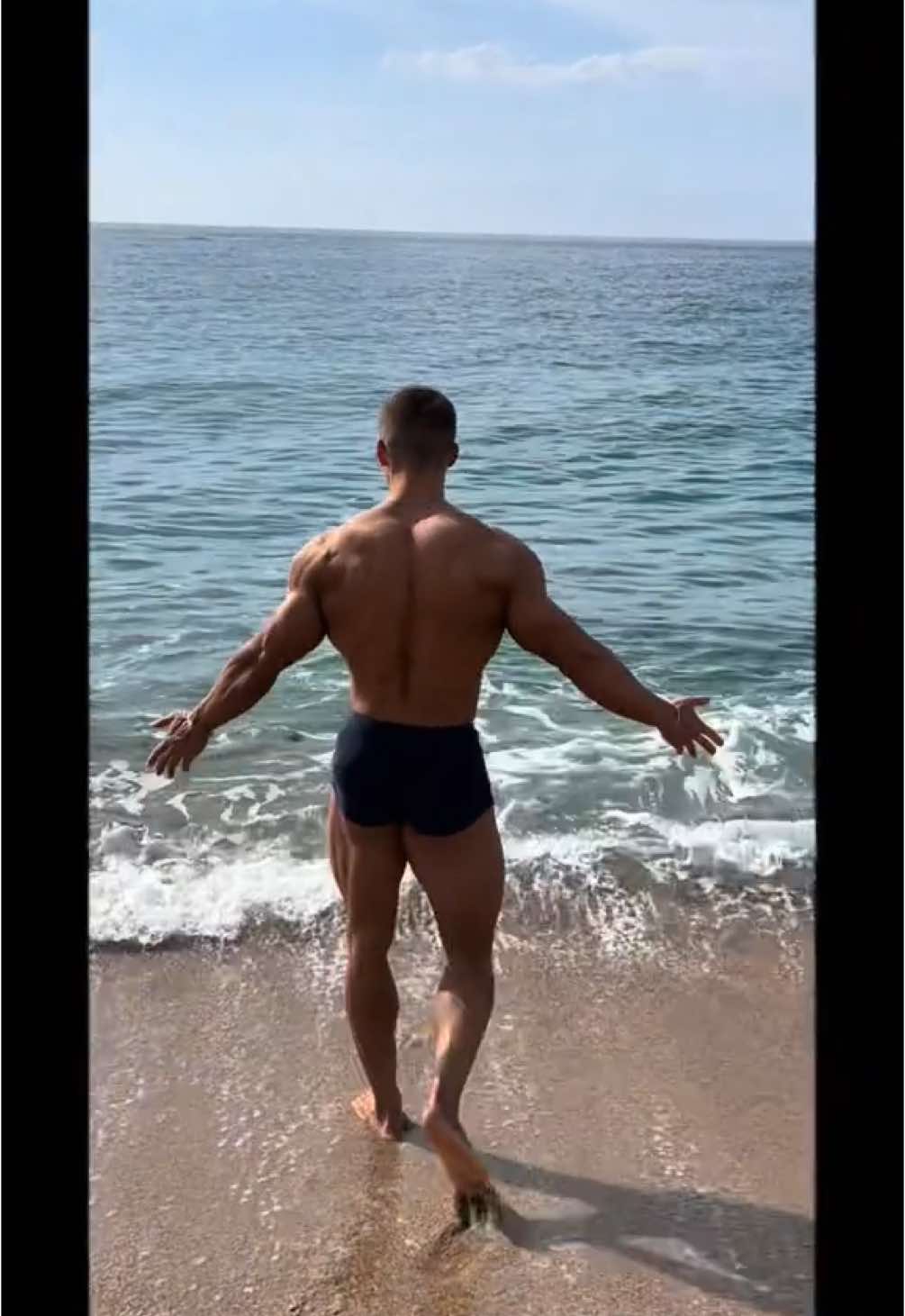 #muscle #swim #bodybuilding #beach #athlete #gym #champion #workout #training #bodytransformation 