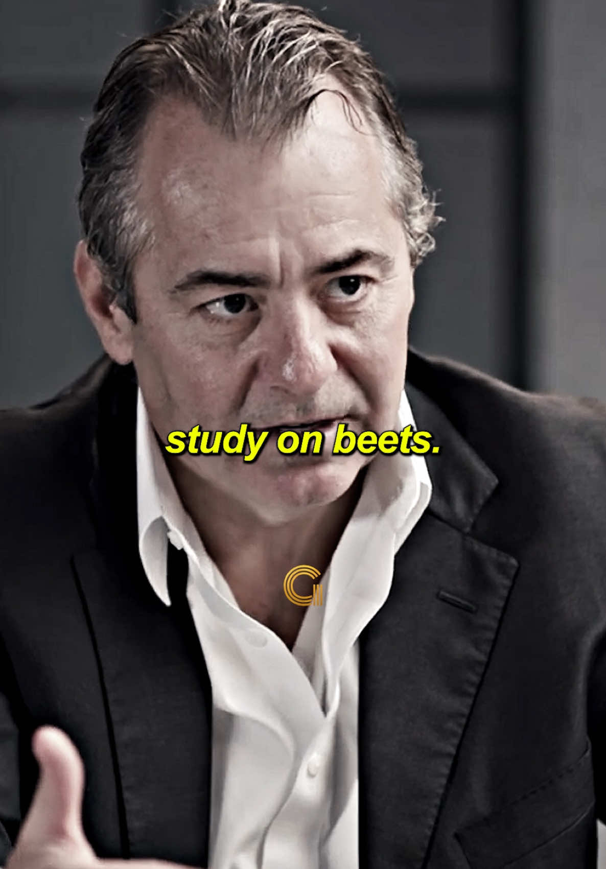 “The most underappreciated food…” 🤯 - Watch the full podcast with Dr Nathan Bryan in The Diary of a CEO hosted by @Steven Bartlett - #beets #healthadvice #foodtips #nathanbryan #thediaryofaceo 