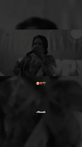 Yaa Ya Jiyayy Wacdakiii🥺💔#foryoupage❤️❤️ #viral #fallowme👈 #capcut #CapCut #🎵 #Songyurubgenyo #somaliatiktok #Somalimusiclyrics #viralvediotiktok #viral #Ahmethlayrics #fypシ゚ #viral 
