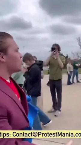 MY Boy making Big move #mcga check my youtube for the full stream with him ! Familiar disruptor from past #MarkCarney and #JagmeetSingh events was removed from the #Liberalcampaign #rally after trying to slip in unnoticed— this time wearing a #volunteer shirt and sporting freshly dyed hair.