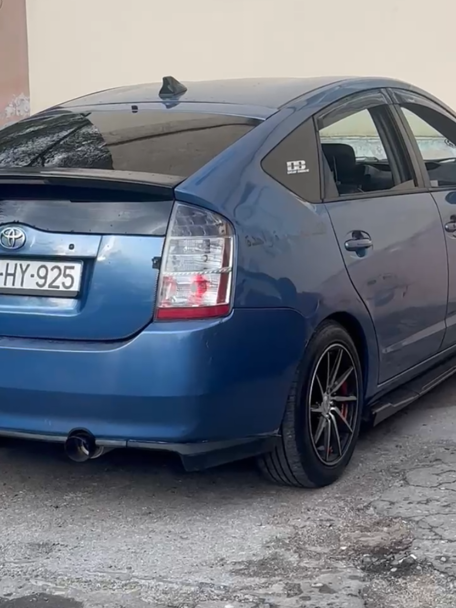 Salam Olsun Ortalığda söz daşımıyan özünə hörmət edən hərkəsə..✋🏻🖤.                                                                                             #keşfet #nasatka #prius #77hy925 #kəşfet #eşref #eşreftek 