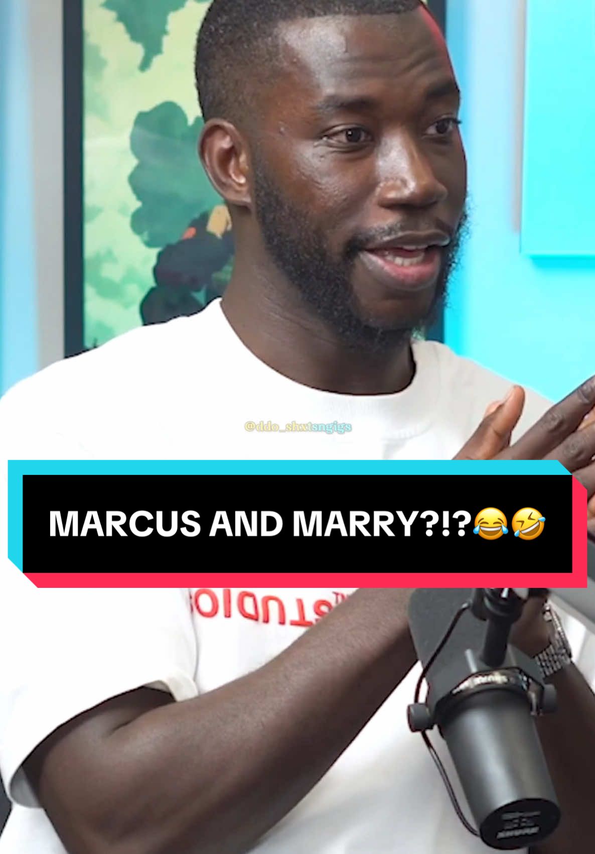 MARCUS AND MARRY?!?😂🤣#funny #shxtsngigs #podcast #battlerap 