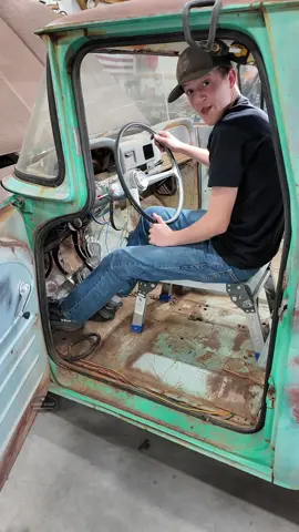 My Clutch Doesn’t Work 🤦‍♂️ #Apache #C10 #chevy #willitrun #1961 #farmtruck #junkyard #abandoned #forgotten #junkyardjack #rancherokid #cleftstrong 