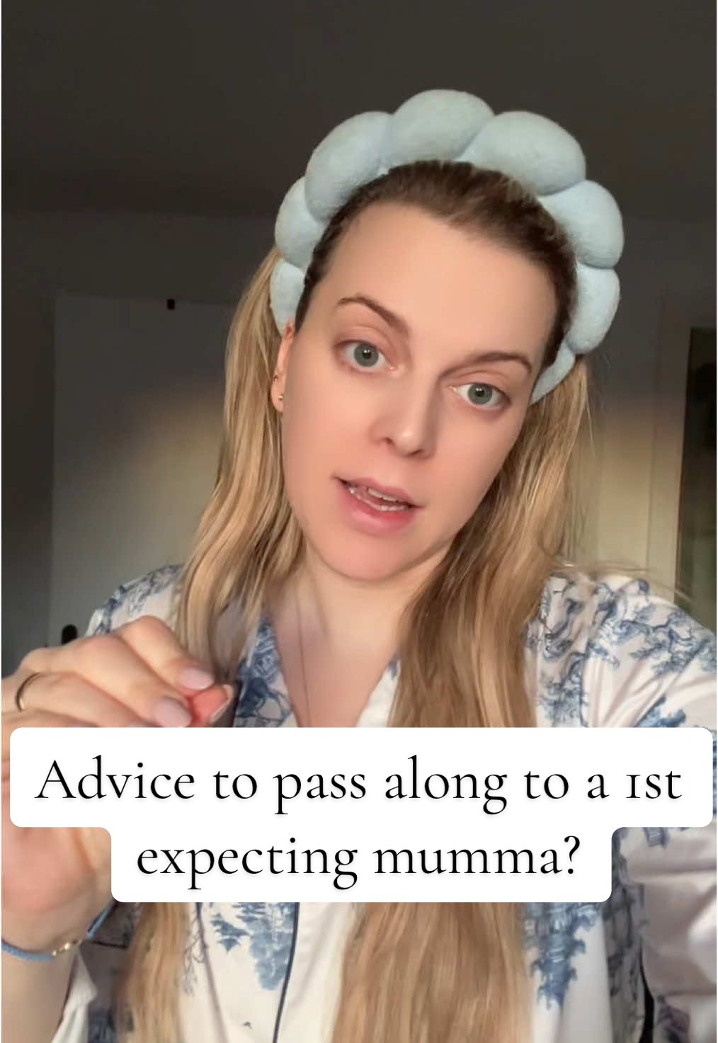 Advice you wish you had before becoming a 1st time mother ? #advice #1sttimemom #parenting #expecting 