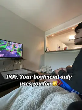 I can’t belive that’s the reason why he stop playing with his friends 😓😓 #for #foryou #fake #repost #fun #funnyvideos #girlfriend #boyfriend #Love #toxic #toxica #toxico #latina #pretty #prank #fyppp 