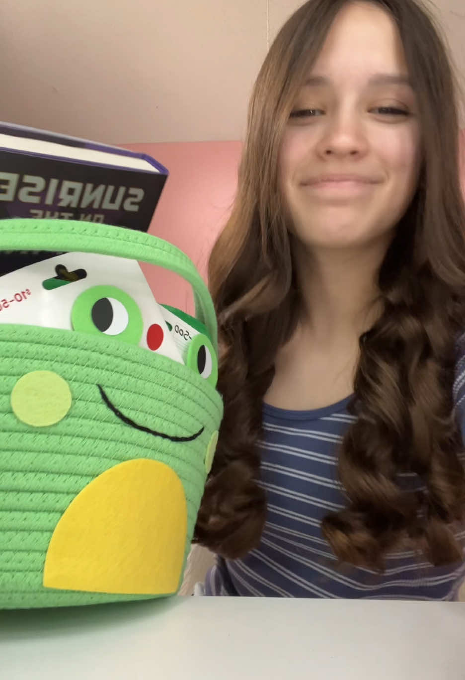 Some people asked for a haul so here you go🐣🐇 ✝️ #easter #happyeaster #easterhaul #fyp #basket #haul 