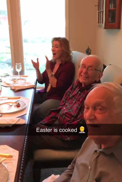 Chicken jockey at dinner #steve #easter #fyp #Minecraft #chickenjockey 