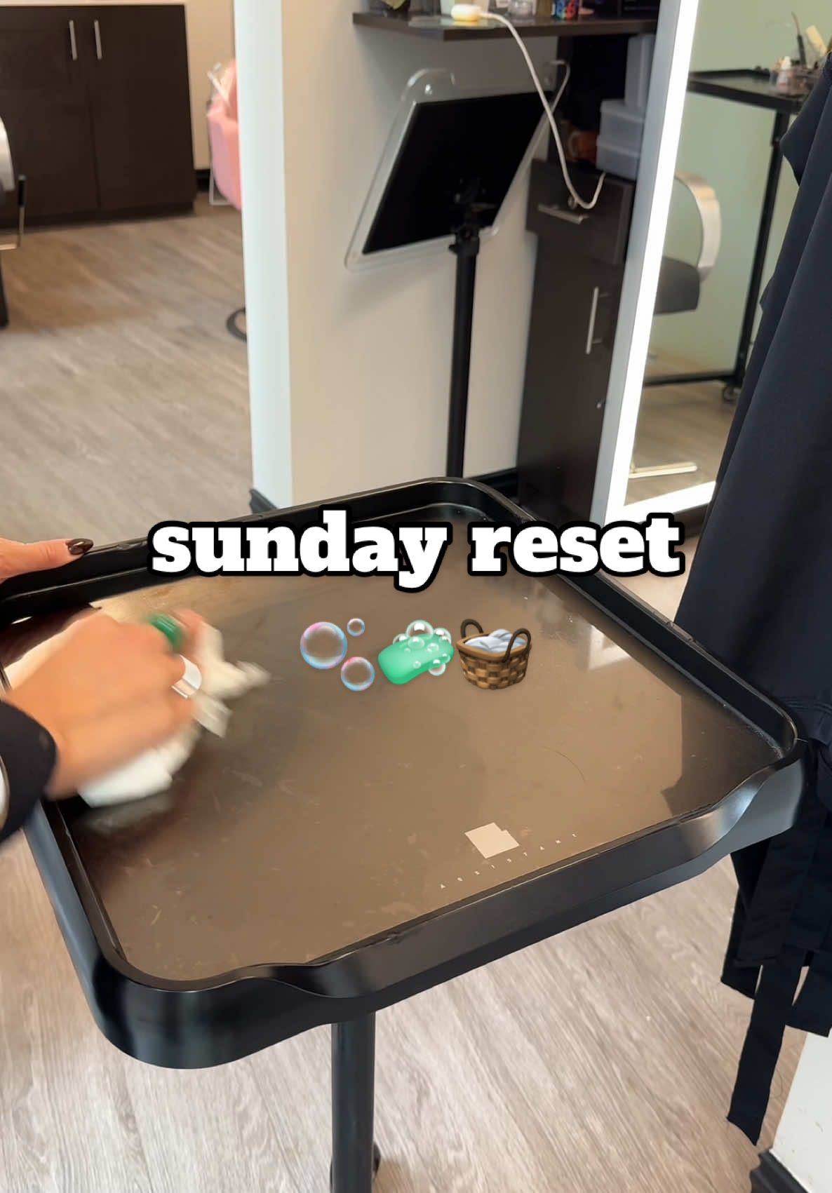 sunday reset of a nyc hairstylist  🫧🧼🧺 