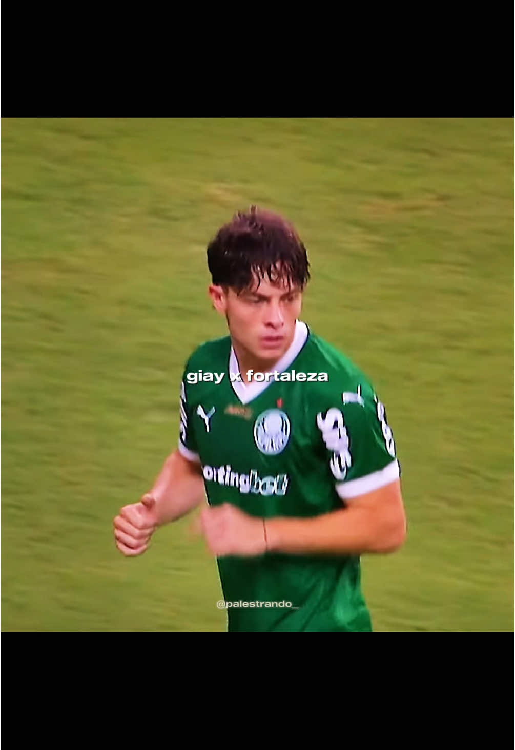 VEM JOGANDO MUITO, GIAY. 🇦🇷 #giay #palmeiras #lateral #fortaleza #giayxfortaleza