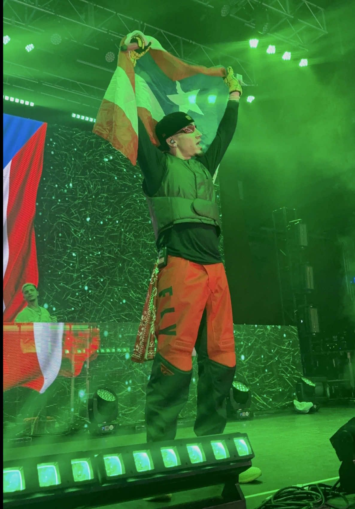 His little dance 🫦 @(((ousi))) #omarcourtz #primeramusa #velda 