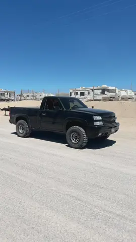 SS 2025 🦍 - - -#rockypoint #penascomexico #laloma #mexico #fyp #foryou #fypp #fypシ゚viral #chevysilverado #silverado #fylpシ #funny #blowupmyphone #04chevy 