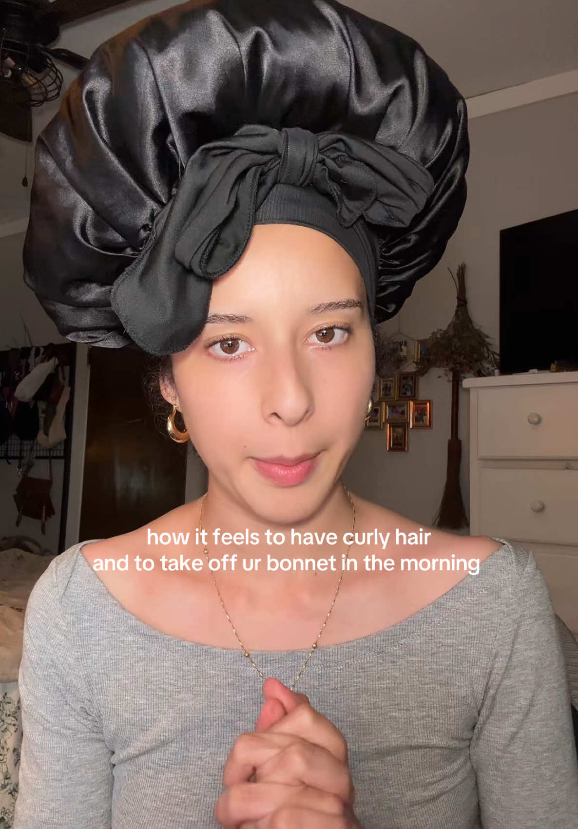 ignore the stain on my shirt  #bonnetstruggles #CurlsAndConsequences #curlyhair #shesjustcurly #fyp 