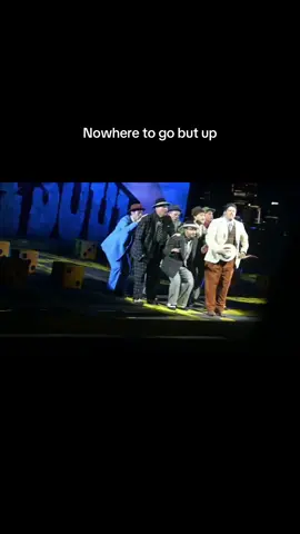 Guys and Dolls closing night - extra ‘Sit Down You’re RockingThe Boat’ closing night encore 20/4 #singing #tenor #vocals #improv #musicalsvocal #musicals #guysanddolls #musical #mt 